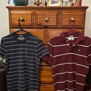 2 Men’s Small A&F Cotton Short Sleeve Shirts. Bundled